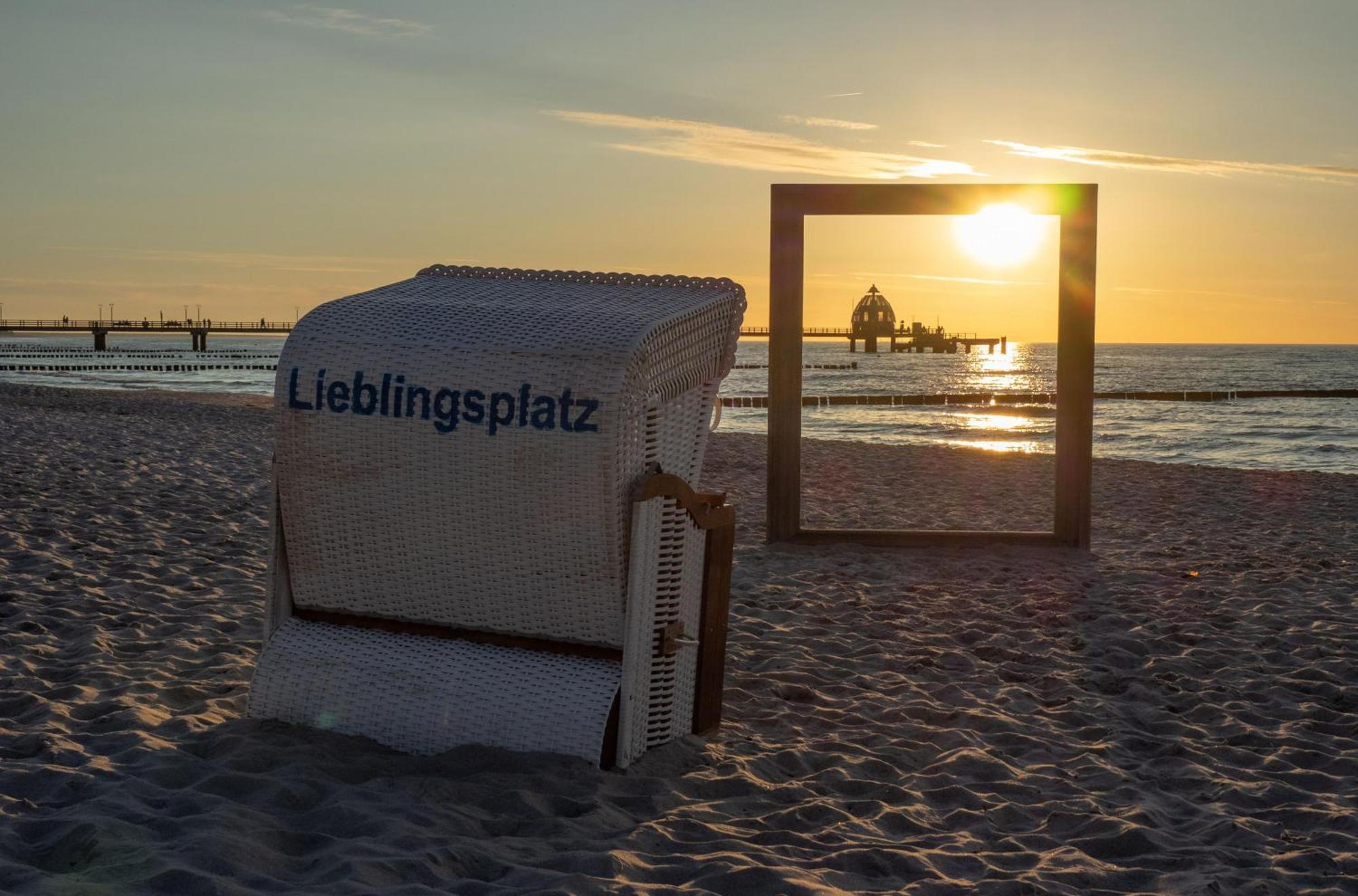 Strandhafer An Der Seebruecke Zingst Bagian luar foto